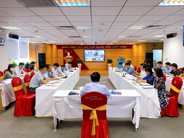 Vinatex – Tìm giải pháp trong tình hình khẩn cấp